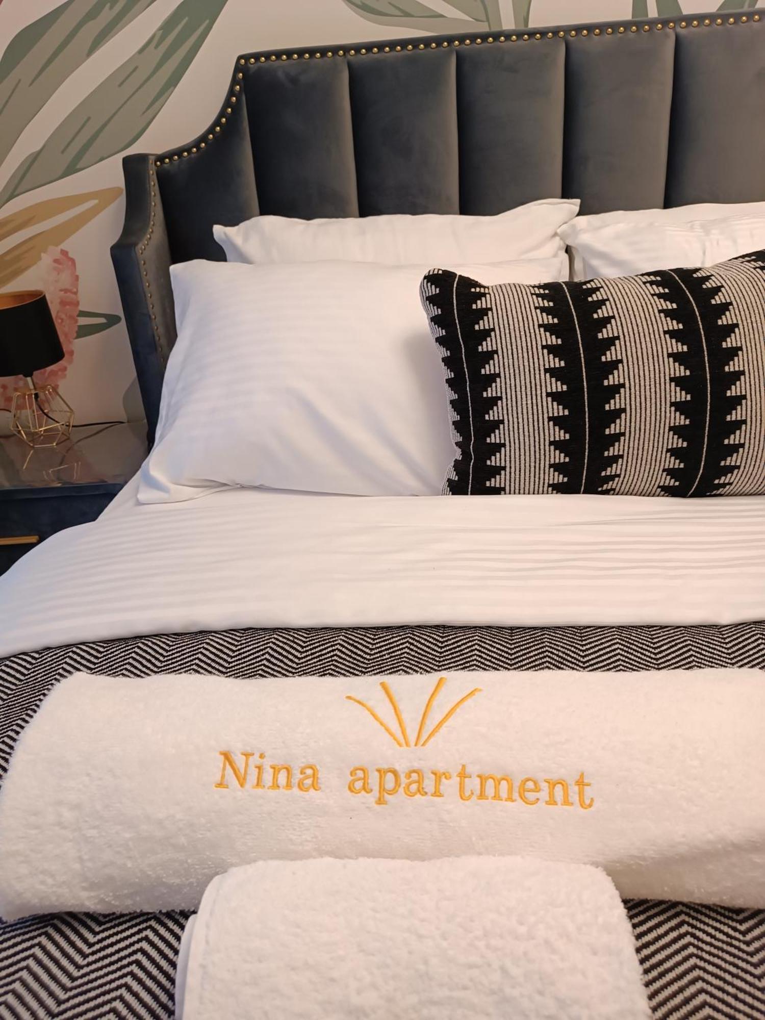 Nina Apartment Diamond Limak Skopje Exteriör bild