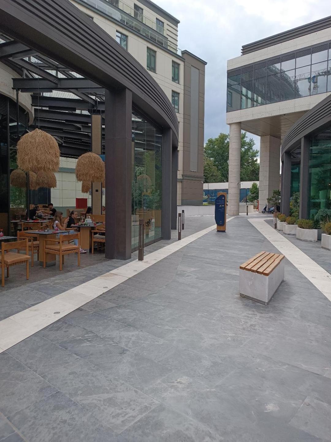 Nina Apartment Diamond Limak Skopje Exteriör bild